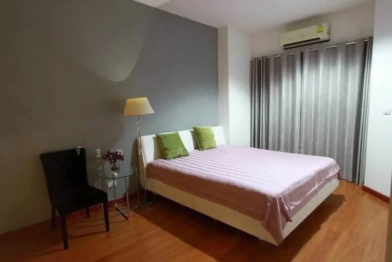 2 Bedroom condo in The Fourwings Residence