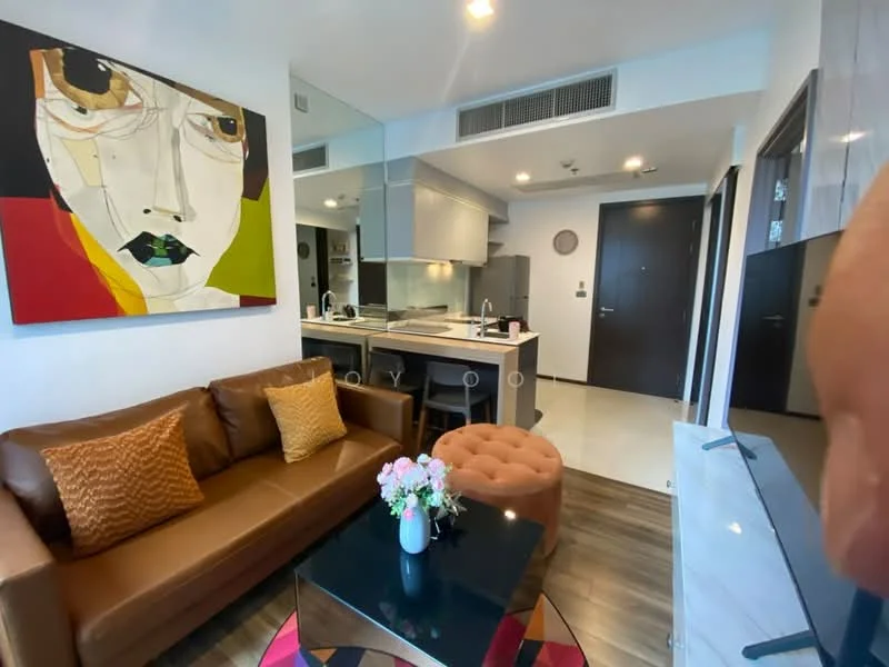1 Bedroom condo in CEIL by Sansiri