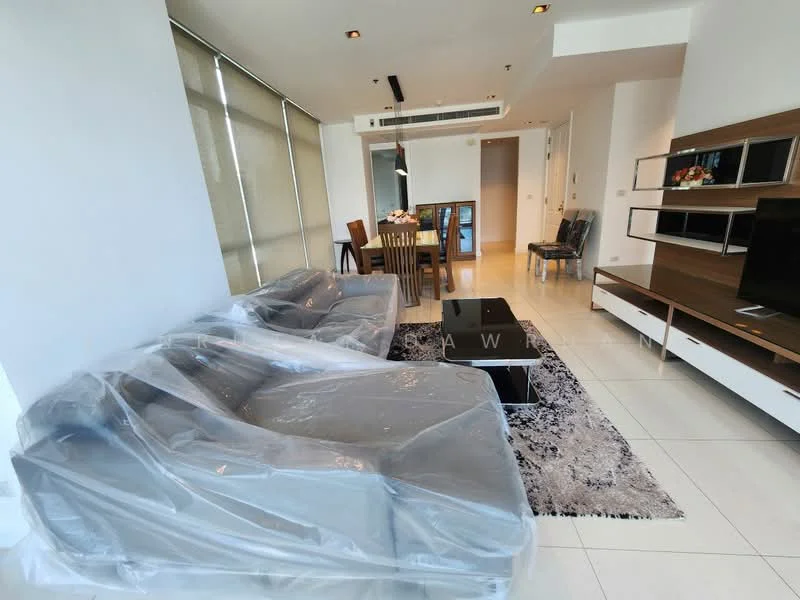 2 Bedroom condo in Athenee Residence