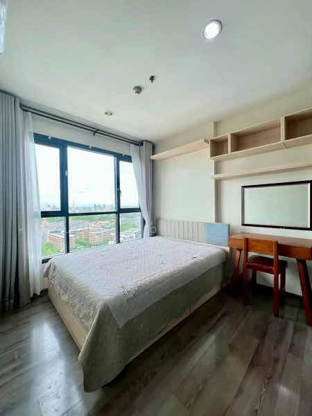 1 Bedroom condo in The Base Park East Sukhumvit 77