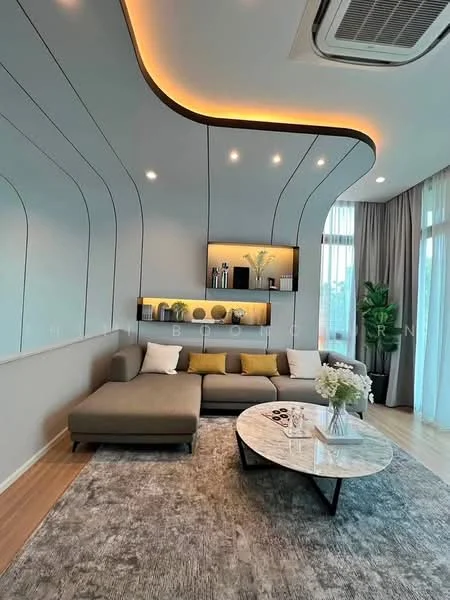 3 Bedroom condo in Nirvana Define Srinakarin-Rama 9