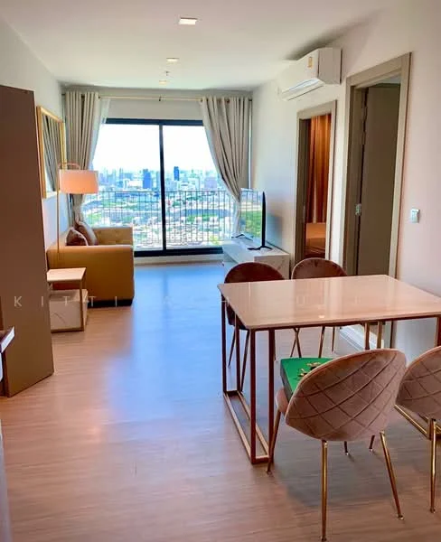 2 Bedroom condo in Life Asoke-Rama 9
