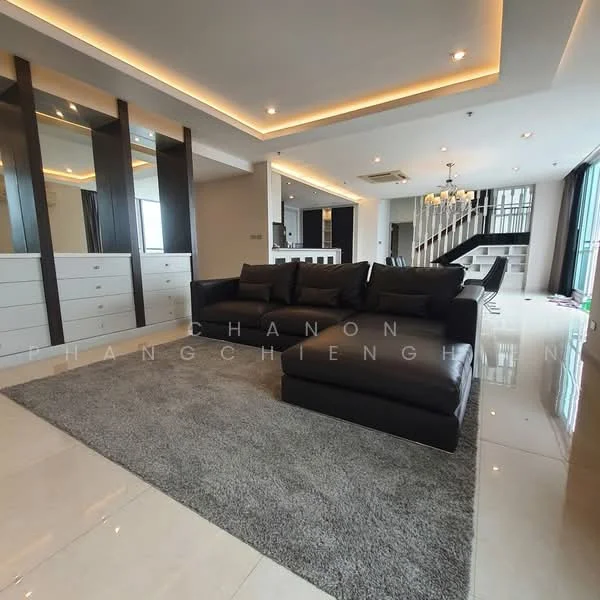 3 Bedroom condo in The Fourwings Residence