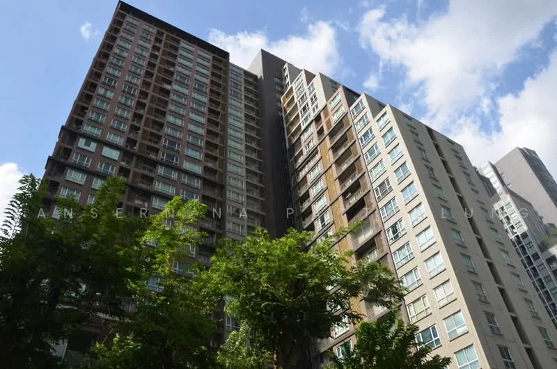 3 Bedroom condo in HIVE Taksin