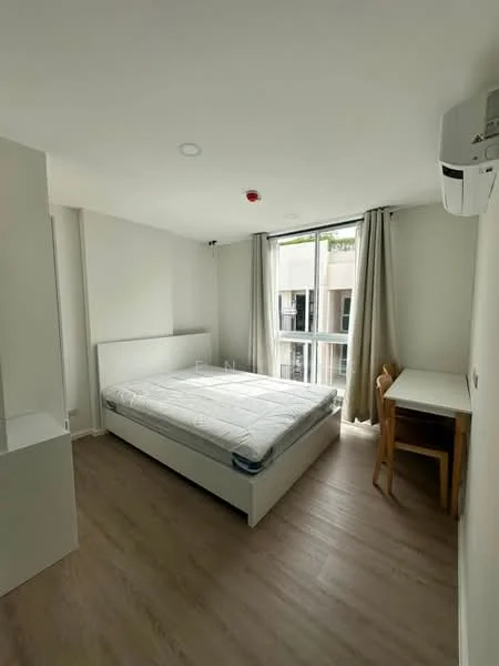 1 Bedroom condo in Chateau in Town Ratchayothin