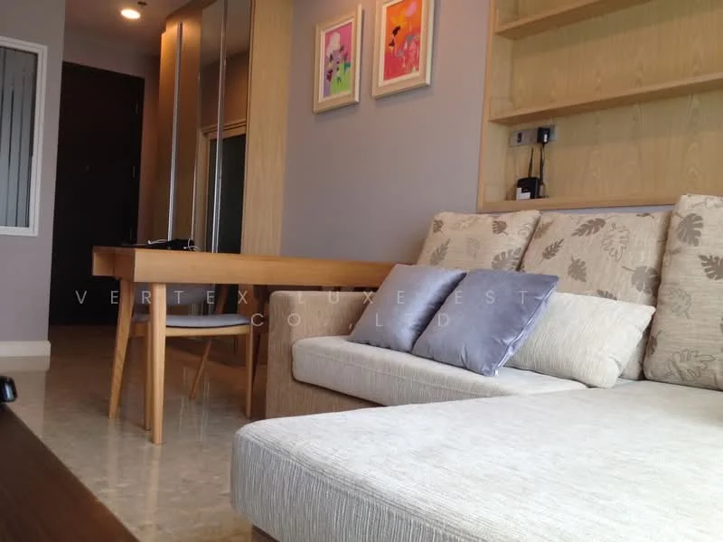 1 Bedroom condo in The Crest Sukhumvit 34