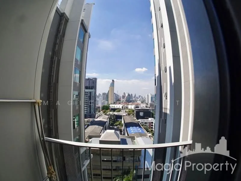 1 Bedroom condo in CEIL by Sansiri
