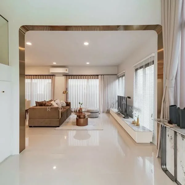 4 Bedroom condo in Burasiri Krungthep Kreetha