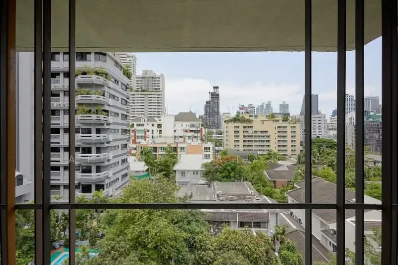 2 Bedroom condo in Via 31