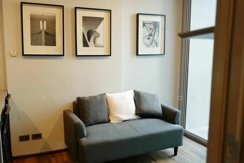 1 Bedroom condo in CEIL by Sansiri