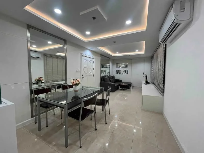 2 Bedroom condo in River Heaven Chareonkrung
