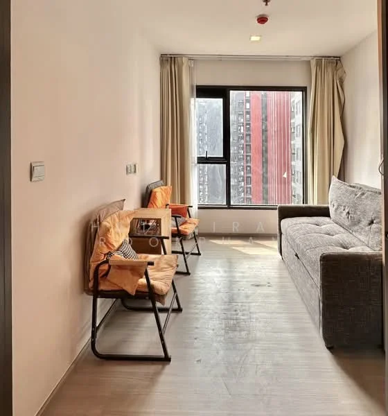 1 Bedroom condo in Life Asoke-Rama 9