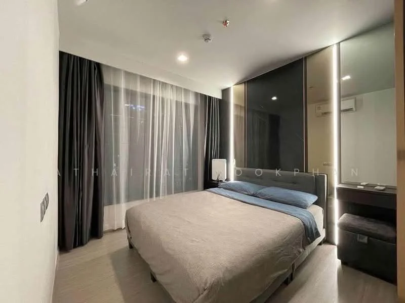 1 Bedroom condo in Life Asoke Hype