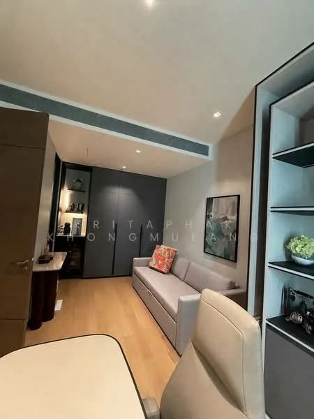 2 Bedroom condo in 28 Chidlom
