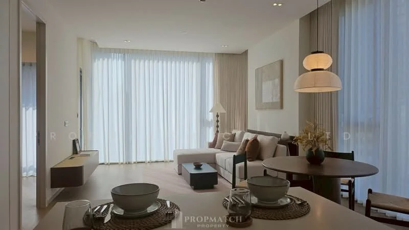 2 Bedroom condo in The Strand Thonglor