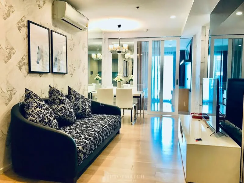 2 Bedroom condo in 15 Sukhumvit Residences