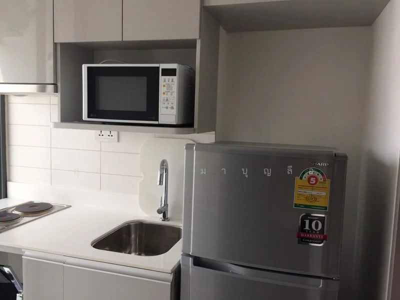 1 Bedroom condo in IDEO MOBI Sukhumvit 81