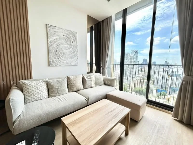 2 Bedroom condo in Noble State 39