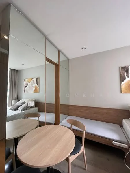 1 Bedroom condo in Park Origin Phrom Phong (Park 24)