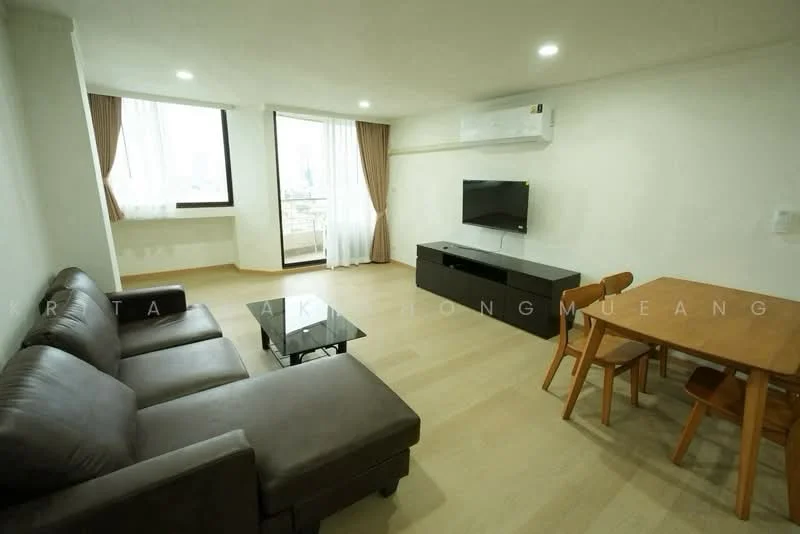1 Bedroom condo in Supalai Place Sukhumvit 39