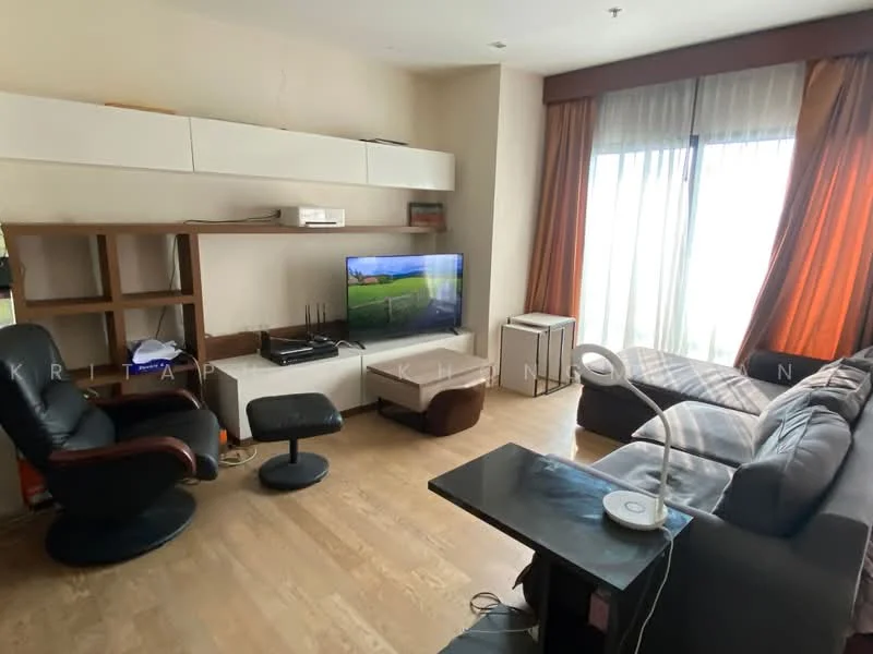 1 Bedroom condo in Noble Remix