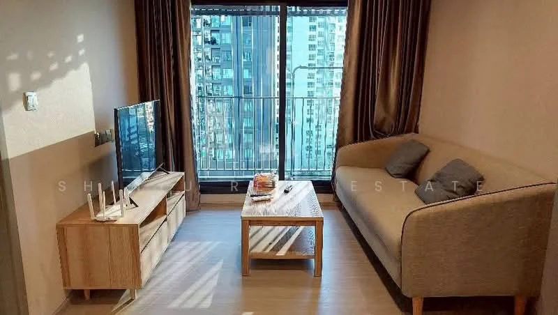 1 Bedroom condo in Life Asoke Hype