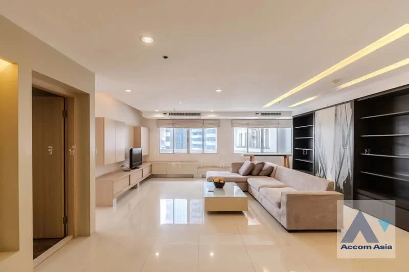 3 Bedroom condo in Witthayu Complex
