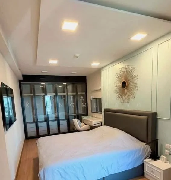 1 Bedroom condo in Supalai Park Ekkamai-Thonglor