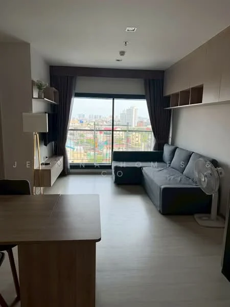 2 Bedroom condo in Life Sukhumvit 48