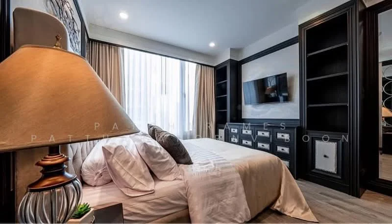 3 Bedroom condo in The Park Chidlom