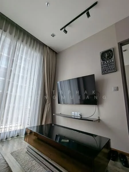1 Bedroom condo in Keyne by Sansiri