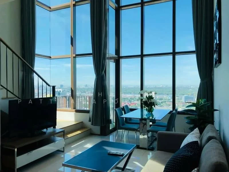 1 Bedroom condo in The Emporio Place