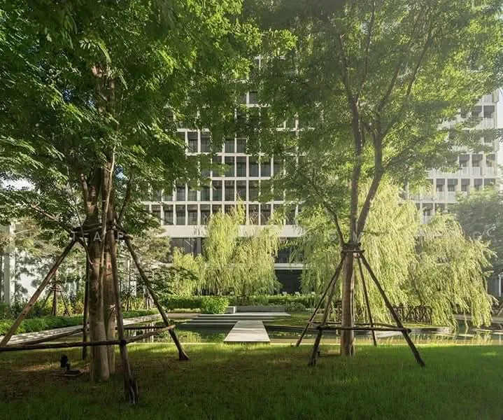 1 Bedroom condo in Noble Ploenchit