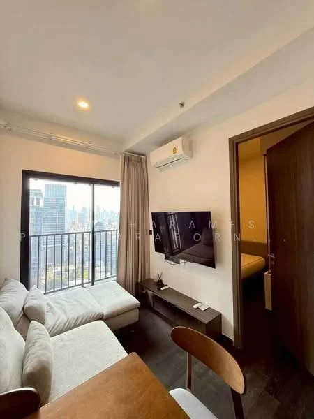 1 Bedroom condo in Park Origin Thonglor