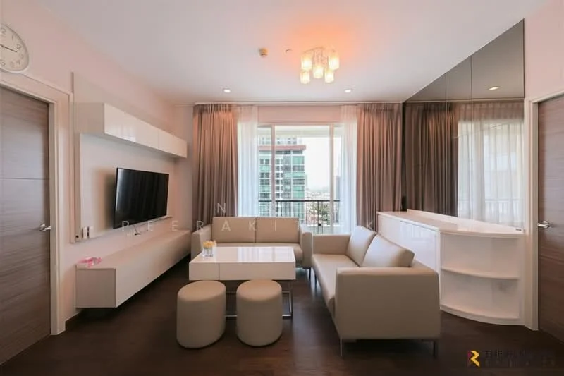 2 Bedroom condo in Q Asoke