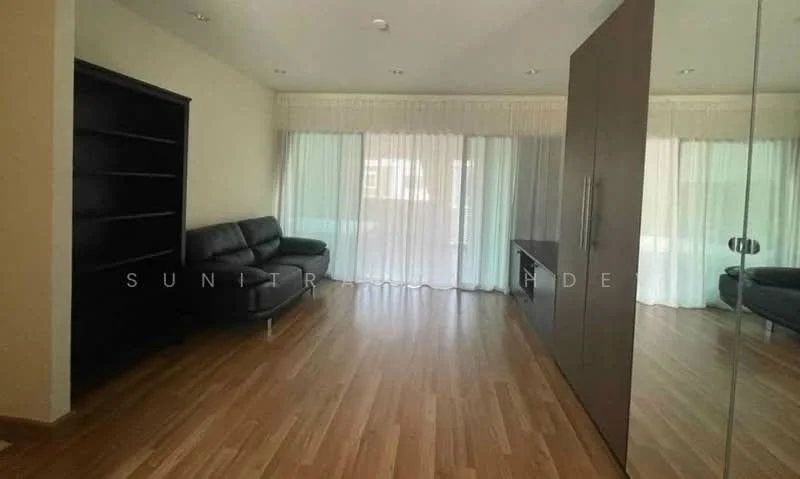 3 Bedroom condo in Villette City Pattanakarn 38