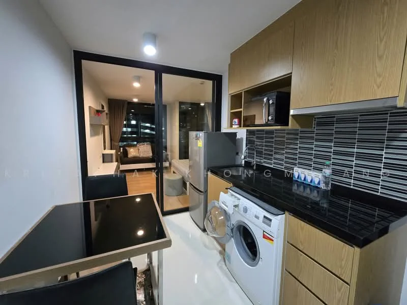 1 Bedroom condo in Bangkok Feliz Sukhumvit 69