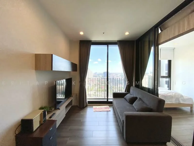 2 Bedroom condo in Whizdom Essence