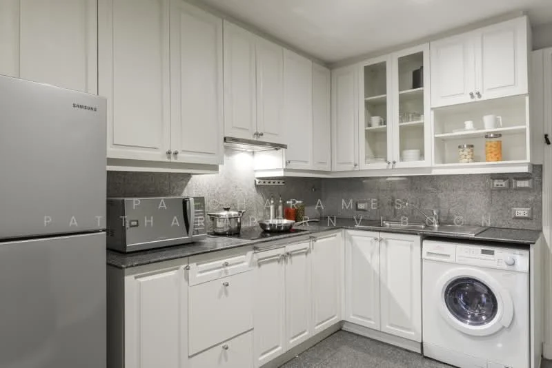 2 Bedroom condo in Centre Point Hotel Chidlom