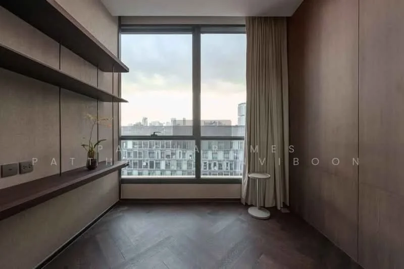 2 Bedroom condo in The Esse Sukhumvit 36