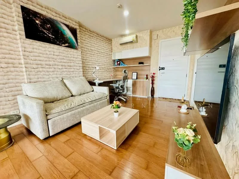 1 Bedroom condo in Blocs 77