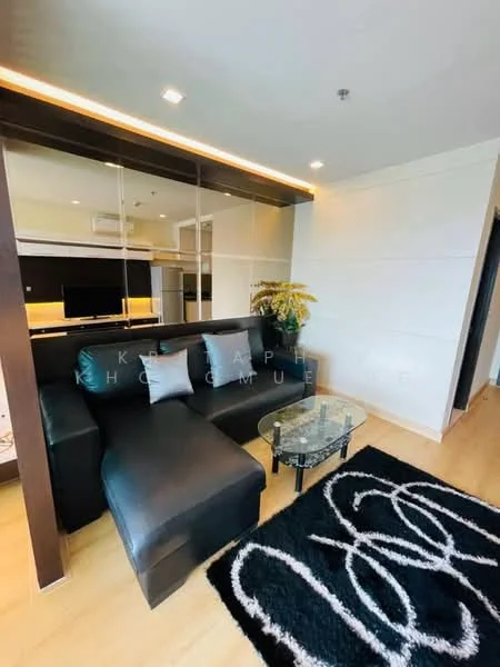 1 Bedroom condo in Sky Walk Residences
