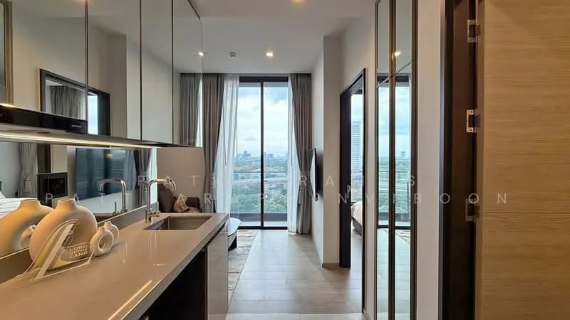 1 Bedroom condo in The Crest Park Residences