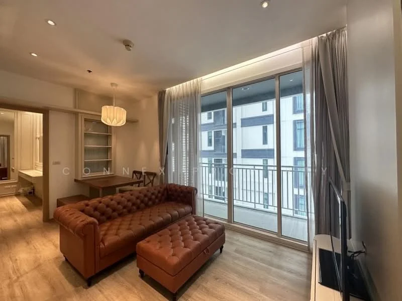 1 Bedroom condo in 39 by Sansiri