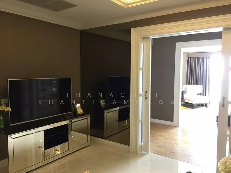 1 Bedroom condo in State Tower