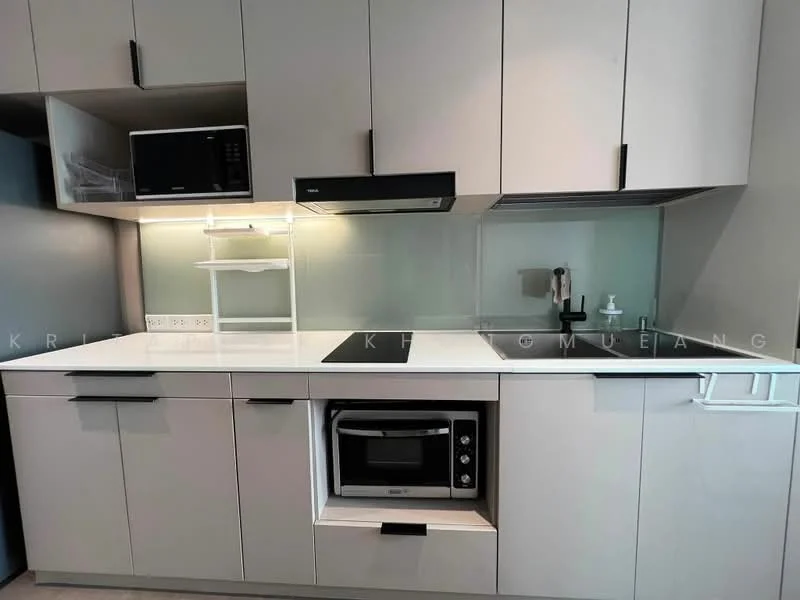 1 Bedroom condo in Life @ Ratchada-Suthisan