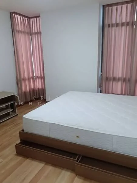 2 Bedroom condo in IDEO Blucove Sukhumvit