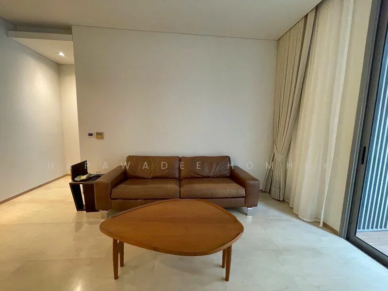 2 Bedroom condo in Saladaeng Residences