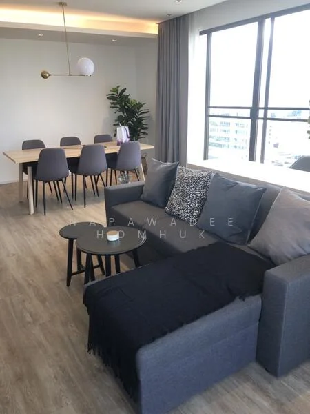 3 Bedroom condo in The Pearl 49
