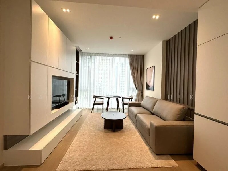 1 Bedroom condo in The Strand Thonglor